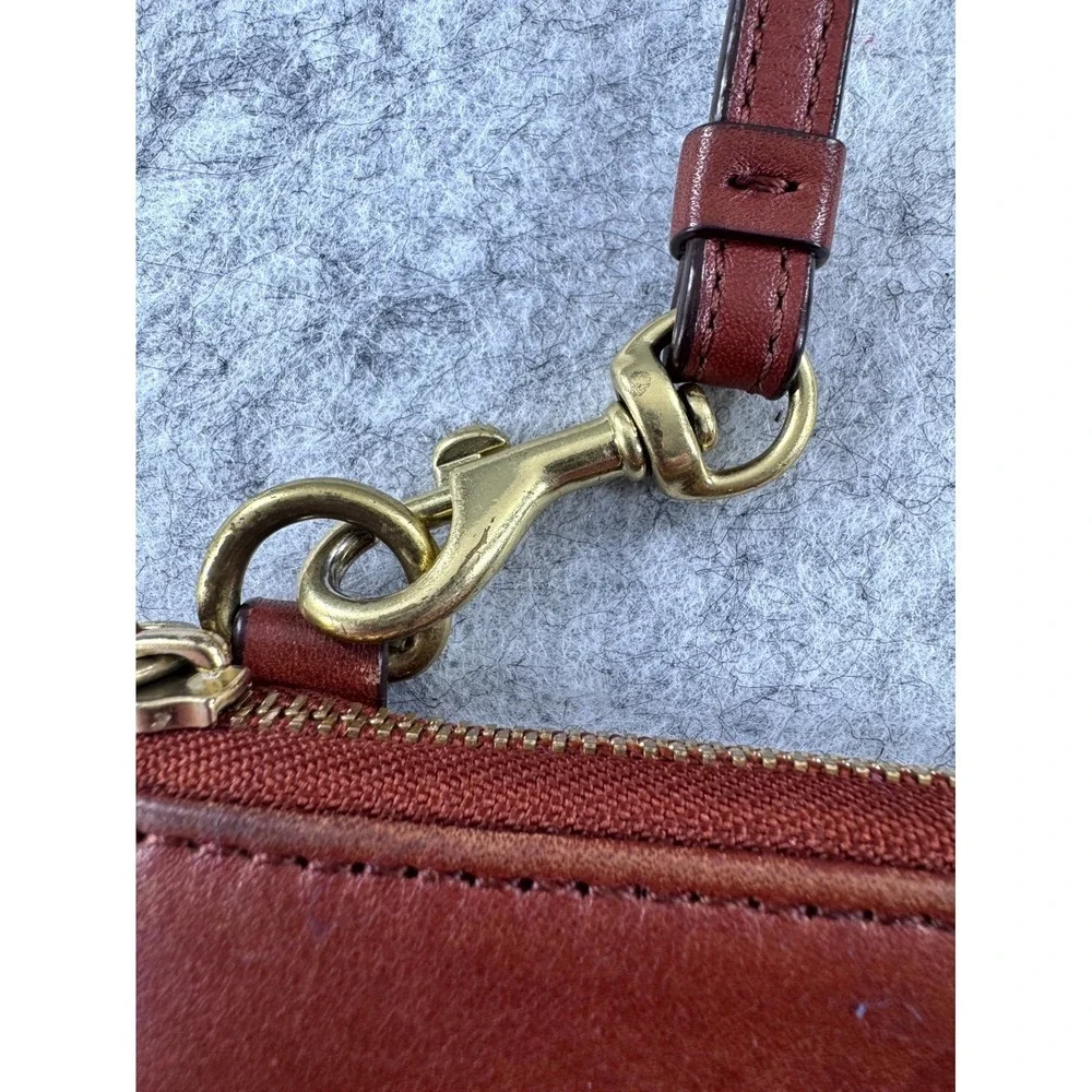 Vintage‎ Coach Clutch Purse Women's Brown Leather Crossbody Bag Turnlock Wallet
